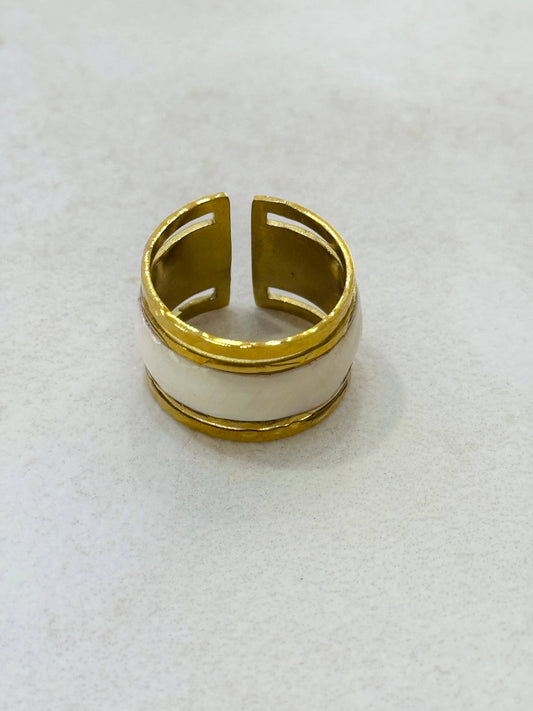 Patty Ring mit Perlmutt