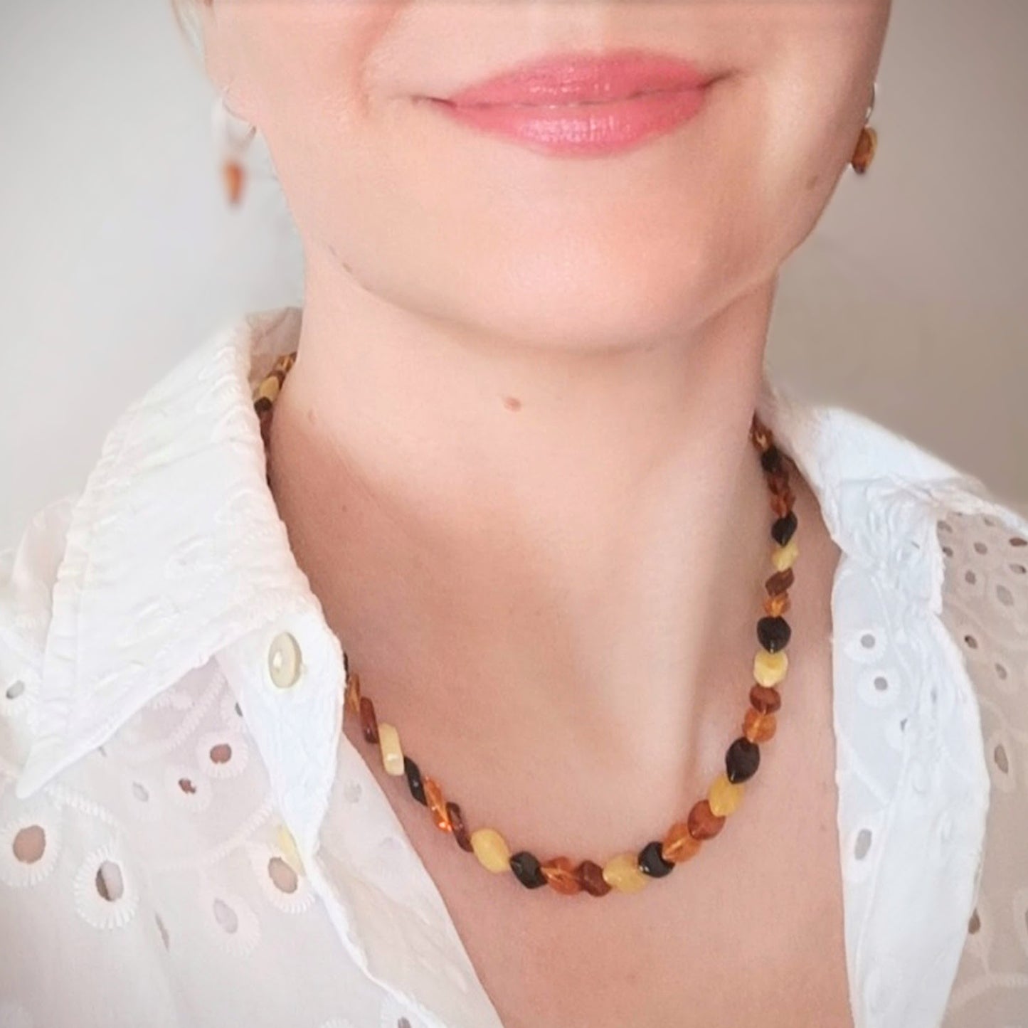 Natürliche mehrfarbige Bernsteinkette, 45 cm