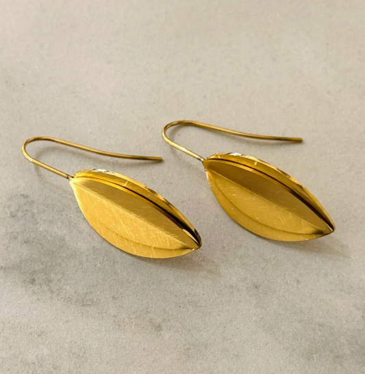 Hana Ohrringe aus Edelstahl, goldbeschichtet