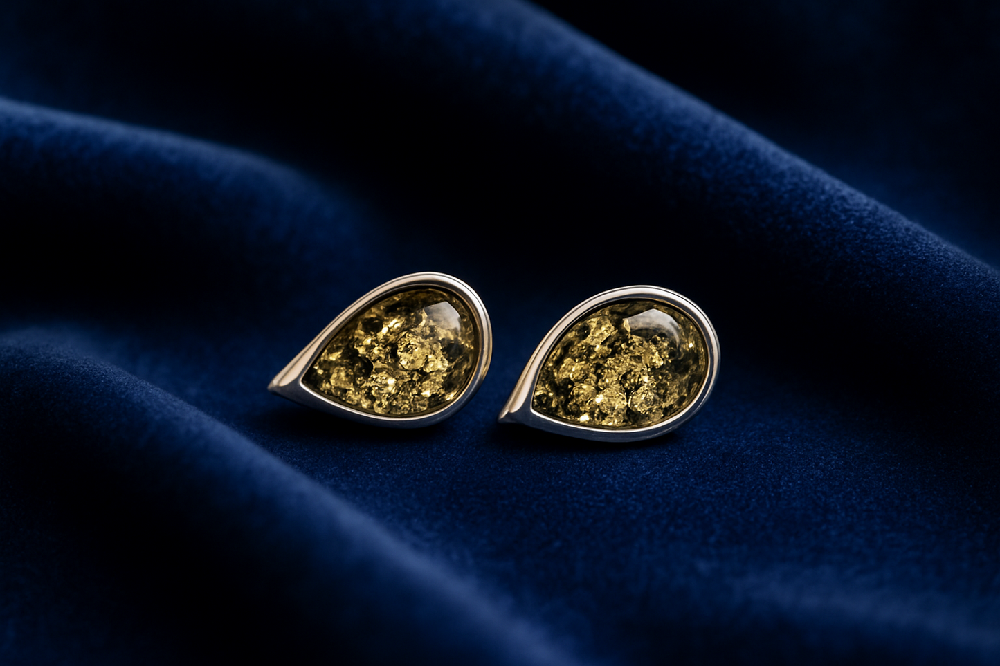 Green amber stud earrings, 925 silver, teardrop shape